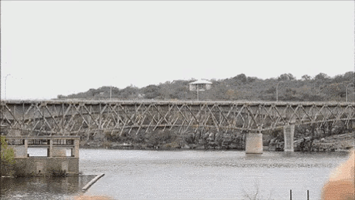 Hoecat Bridge GIF - Hoecat Bridge Explode GIFs