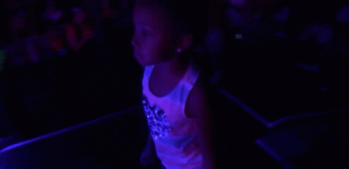 Mgk Machine Gun Kelly GIF - Mgk Machine Gun Kelly Father Daughter GIFs