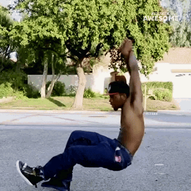 Twist Body People Are Awesome GIF - Twist Body People Are Awesome Flexible GIFs