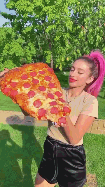 Eating Pig Out GIF - Eating Pig Out GIFs