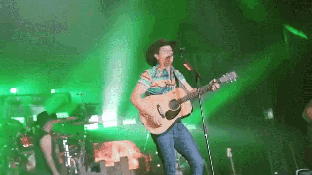 Concert On Stage GIF - Concert On Stage Performance GIFs