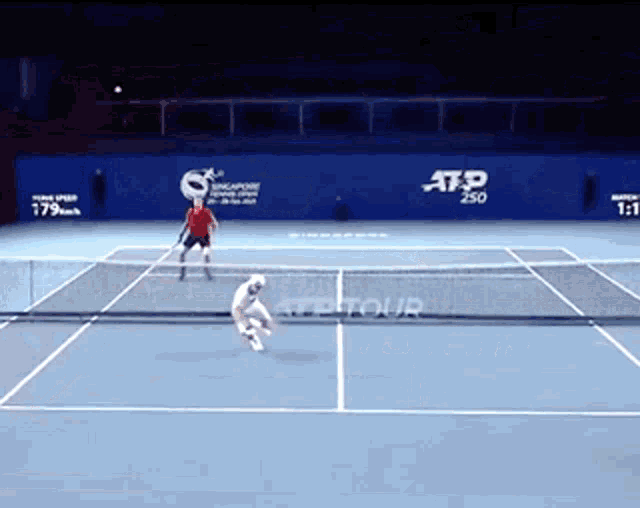 a tennis match is being played at the atp 250 event
