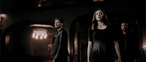 Hope Mikaelson Klaus Mikaelson GIF - Hope Mikaelson Klaus Mikaelson GIFs