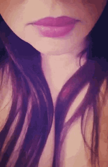 Annie Licking Lips GIF - Annie Licking Lips Lip Bite GIFs