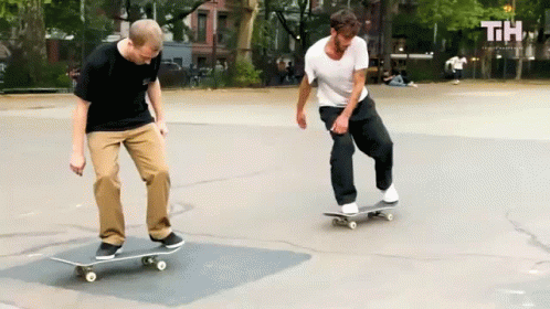 Skateboard This Is Happening GIF - Skateboard This Is Happening Synchronized GIFs