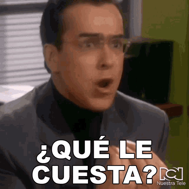a man in a suit says que le cuesta on a screen