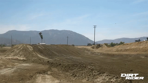 Stunt Dirt Rider GIF - Stunt Dirt Rider Fast GIFs
