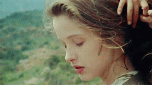 Julie Delpy Beatrice GIF - Julie Delpy Beatrice The Passion Of Beatrice GIFs