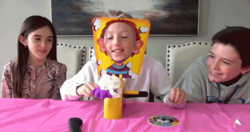 Whats Inside Happy GIF - Whats Inside Happy Friends GIFs