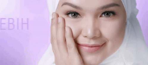 Siti Nurhaliza Simply Siti GIF - Siti Nurhaliza Simply Siti Make Up GIFs