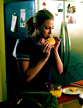 Riverdale Betty Cooper GIF - Riverdale Betty Cooper Toast GIFs