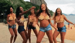 Bonde Das Maravilhas Dançando Funk Na Praia Rio De Janeiro GIF - Girls Dance Dancing GIFs