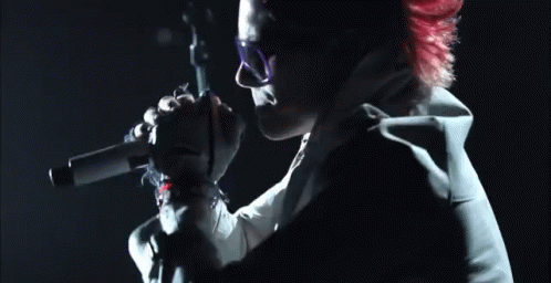 Jared Leto T Thirty Seconds To Mars GIF - Jared Leto T Thirty Seconds To Mars Closer To The Edge GIFs