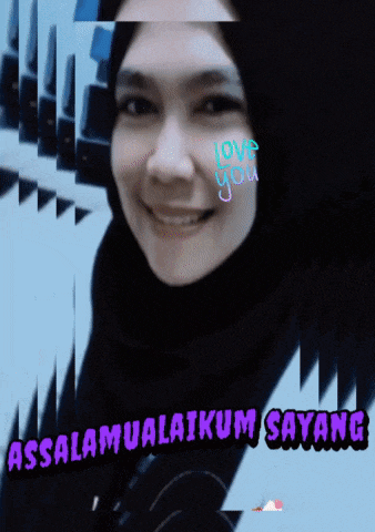 a picture of a woman with the words " assalamualaikum sayang " on it