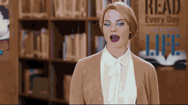Margot Robbie Librarian GIF - Margot Robbie Librarian Sexy GIFs