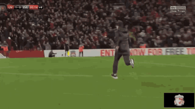 a soccer game is being shown on sky sports live