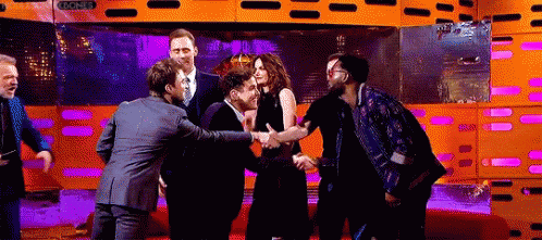 Tall Tom Hiddleston GIF - Tall Tom Hiddleston Show GIFs