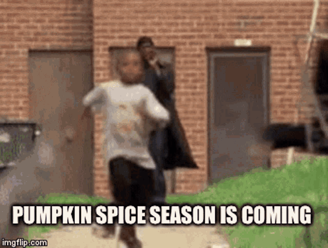 Pumpkin Spice Coming GIF - Pumpkin Spice Coming Walking GIFs
