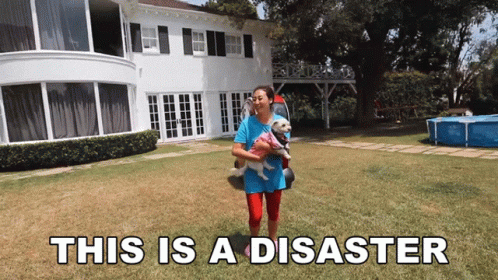 This Is A Disaster Lizzy Capri GIF - This Is A Disaster Lizzy Capri Not Good GIFs