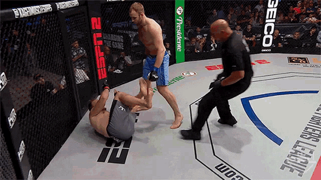 Straight Punch GIF - Straight Punch Hit GIFs