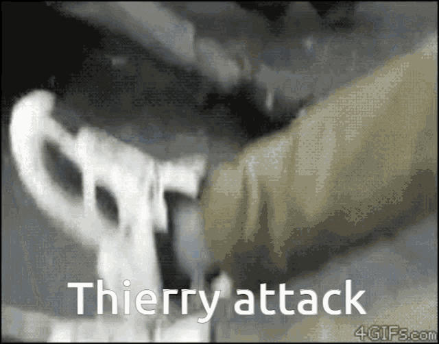 Thierry Attack Thierry GIF - Thierry Attack Thierry Rat GIFs