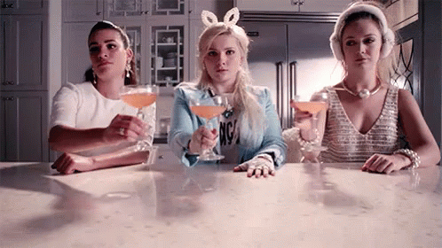Cheers GIF - Scream Queens Chanel Cheers GIFs