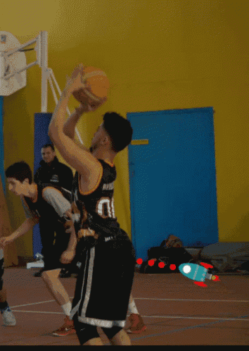 a basketball player with the number 00 on his back