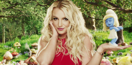 Britney Spears And Smurfette GIF - Britney Spears Smurfs Smurfette GIFs