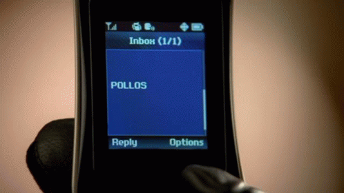 Pollos Message Phone Breaking Bad GIF - Pollos Message Phone Breaking Bad GIFs