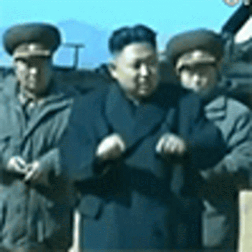 Kim Jong Un North Korea GIF - Kim Jong Un North Korea Military GIFs