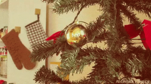 メリークリスマス 猫 ネコ ねこ GIF - Christmas Tree Cat GIFs