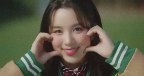 Kpop Heart GIF - Kpop Heart Cute GIFs