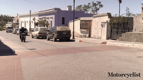 Off We Go City Drive GIF - Off We Go City Drive Moderate Speed GIFs