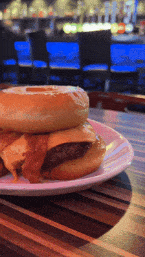 Donut Burger Junk Food GIF - Donut Burger Junk Food Luther Burger GIFs