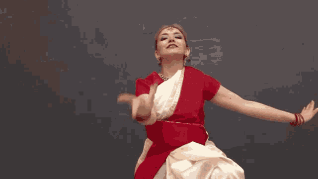 Anita Sutradhar Bharathanatyam GIF - Anita Sutradhar Bharathanatyam Dance GIFs