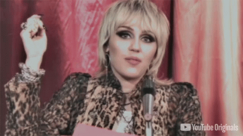 Wink Miley Cyrus GIF - Wink Miley Cyrus Released GIFs