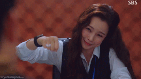 One The Woman Honey Lee GIF - One The Woman Honey Lee Fist Bump GIFs