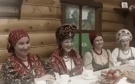 кокошник хахаха ахаха лол смешно русское россия GIF - Kokoshnik Ahaha Haha GIFs