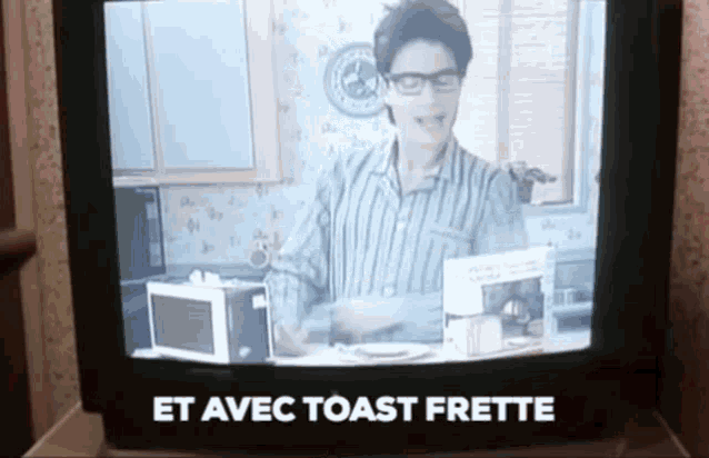 Toast Frette Ding Et Dong GIF - Toast Frette Ding Et Dong Naturo Gaetan GIFs