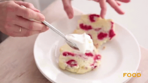 Raspberry Shortcake GIF - Raspberry Shortcake Dessert GIFs