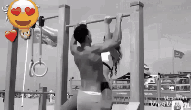 Couple Kiss GIF - Couple Kiss Getting Fit GIFs