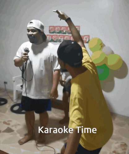 Singing Karaoke GIF - Singing Sing Karaoke GIFs
