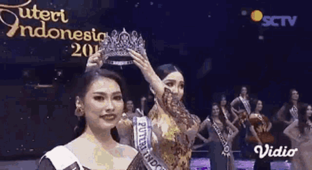 Miss Universe Puteri Indonesia GIF - Miss Universe Puteri Indonesia Miss Universe Indonesia GIFs