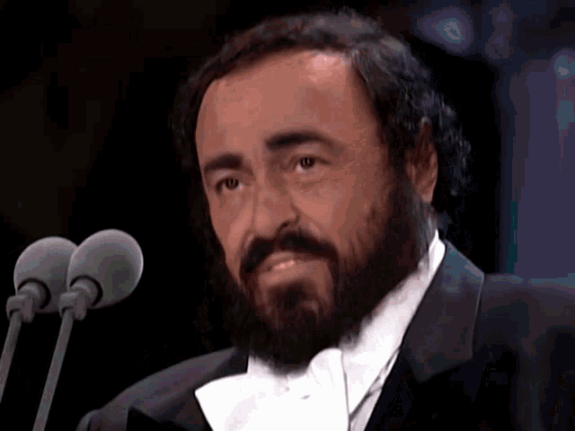 Aquamarine Pavarotti Crypto Gemology GIF - Aquamarine Pavarotti Pavarotti Crypto Gemology GIFs