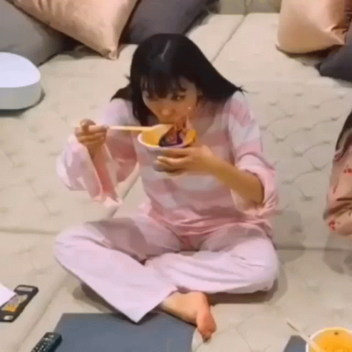 Seulgi Eating Seulgi Eating Ramen GIF - Seulgi Eating Seulgi Eating Ramen Seulgi Eating Ramen Secret Unnie GIFs