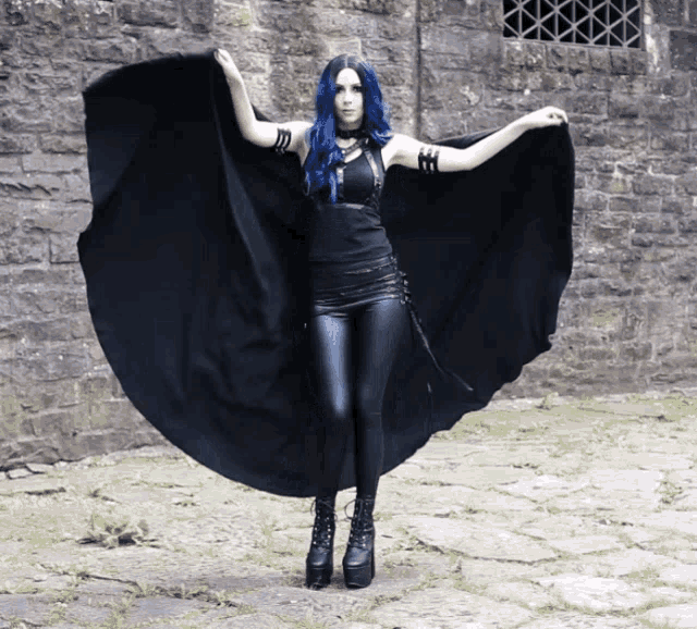 Celene Nox Gothic Model GIF - Celene Nox Gothic Model Goth Girl GIFs
