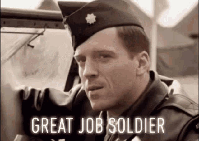 Great Job Soldier Soldier GIF - Great Job Soldier Soldier Soldat GIFs