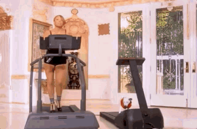 Mariah Carey Exercise GIF - Mariah Carey Exercise Treadmill GIFs