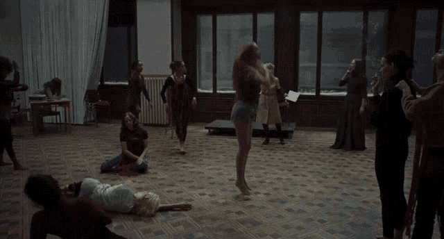 Suspiria Suspíria A Dança Do Medo GIF - Suspiria Suspíria A Dança Do Medo Dakota Johnson GIFs