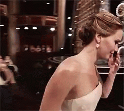Jennifer Lawrence Falling At The Oscars GIF - Jennifer Lawrence Falling GIFs